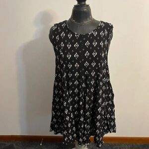 PPLA Clothing Black, White sleeveless dress, size Large